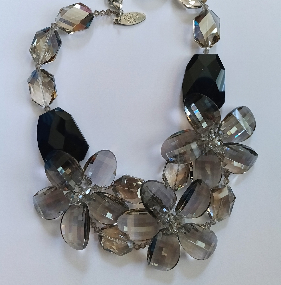 Cara NY Stunning Necklace